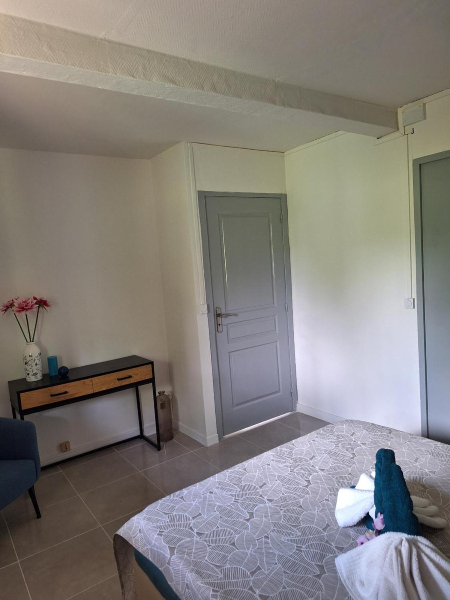 Jasmyna Lägenhet Sans Pareil Exteriör bild